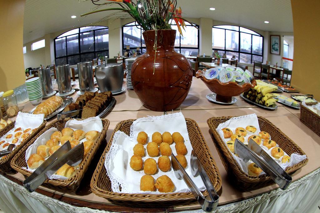 Nascimento Praia Hotel アラカジュ エクステリア 写真